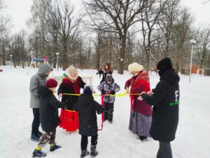 Подробнее о статье В парке «Дубки» г.о. Чехов прошла музыкально- развлекательная программа